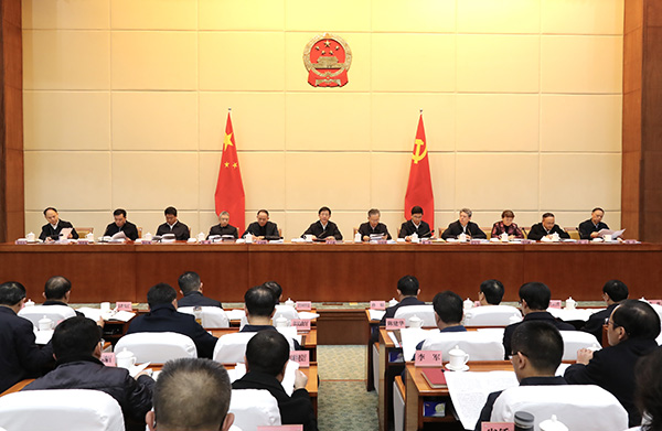 省政府召开第十三届云南省人民政府第七次全体会议1-600.jpg